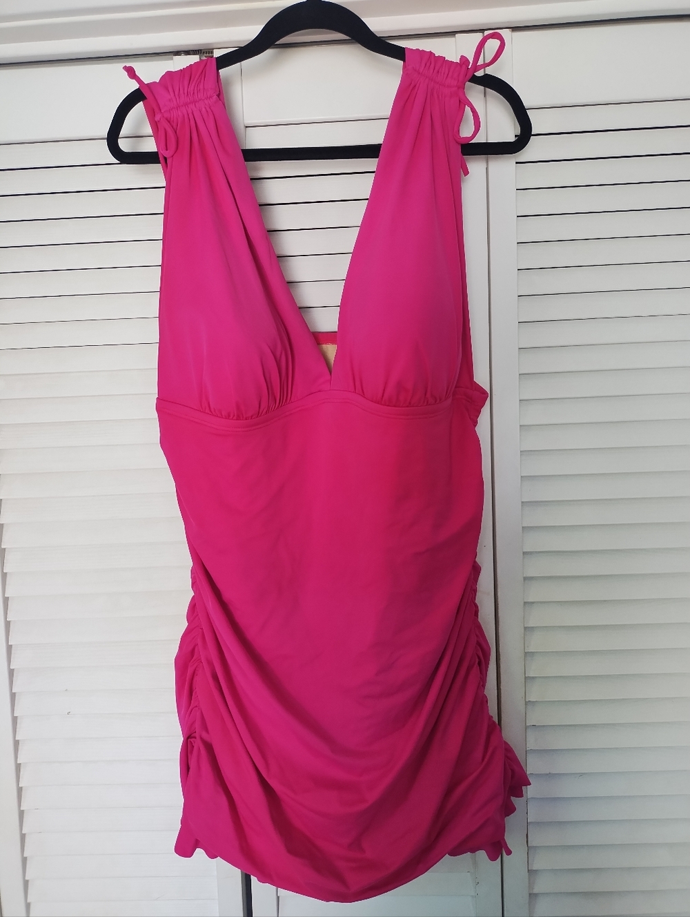 Swimsuits For All Hot Pink One-Piece Swimsuit